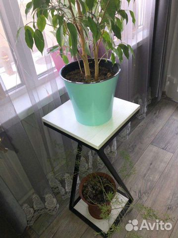 Подставка для цветов