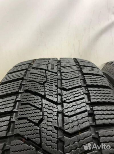 Toyo Observe GIZ2 205/60 R16 100Z