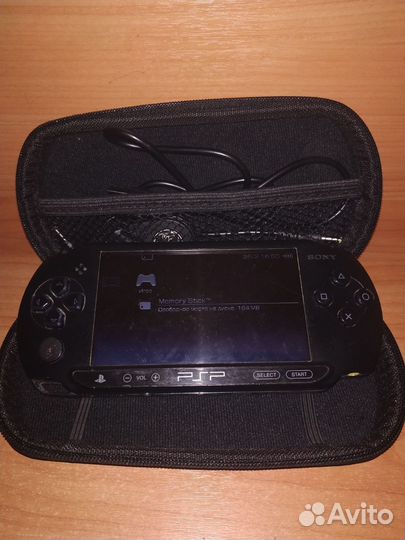 Sony PSP e 1008