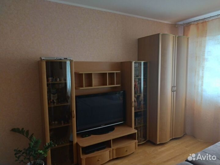 Стенка в гостиную бу