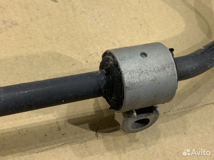 Задний стабилизатор Mercedes W213