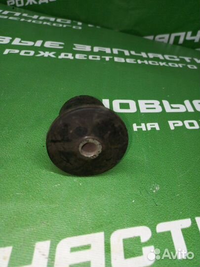 Сайлентблок балки Лада 2108