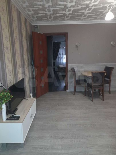 Комната 43 м² в 2-к., 2/2 эт.