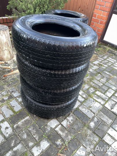 Bridgestone Dueler H/T 265/65 R17