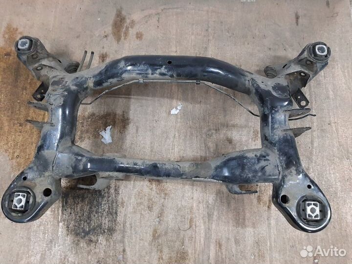 Подрамник Bmw X1 E84 2.0 N47D20C 2008-2015