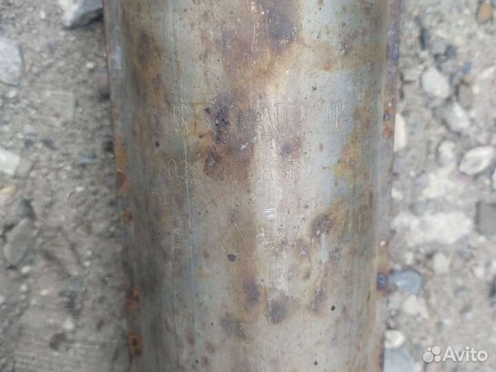 Средняя часть глушителя резонатор Renault Logan 2