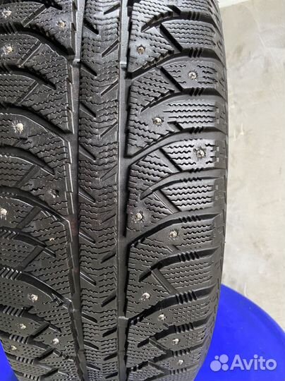 Bridgestone Ice Cruiser 7000 235/65 R17 108T