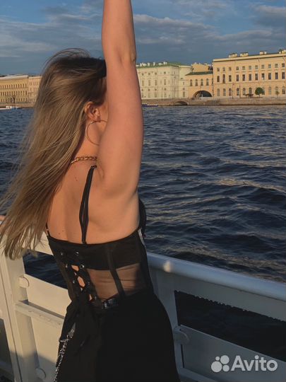 Корсет черный и белый с блестками