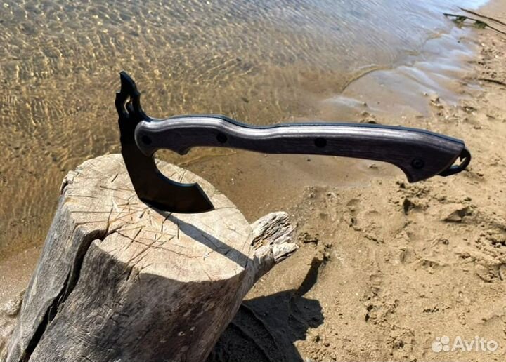 Топор кованый