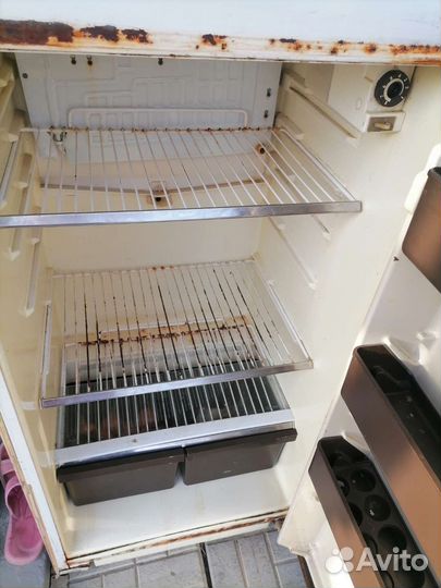 Холодильник минск 15м