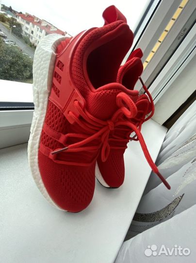 Кроссовки strobbs