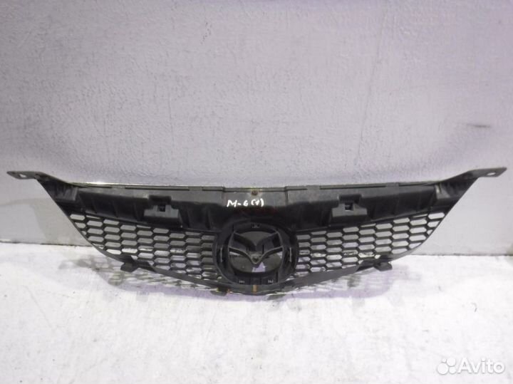 Решетка радиатора Мазда