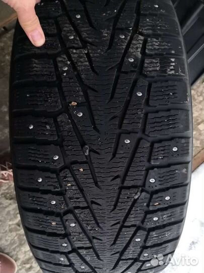 Nokian Tyres Hakkapeliitta 7 SUV 285/60 R18 116T