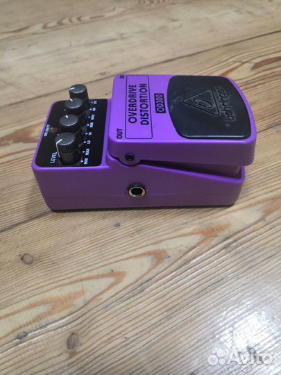 Педаль эффектов Behringer OD300