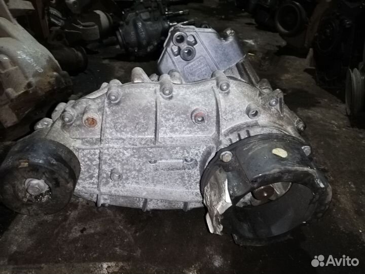 Раздаточная коробка Volkswagen Touareg 7P 4.2