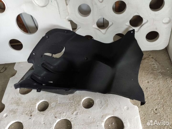 Левая обшивка багажника Hyundai Solaris 1 11по16г