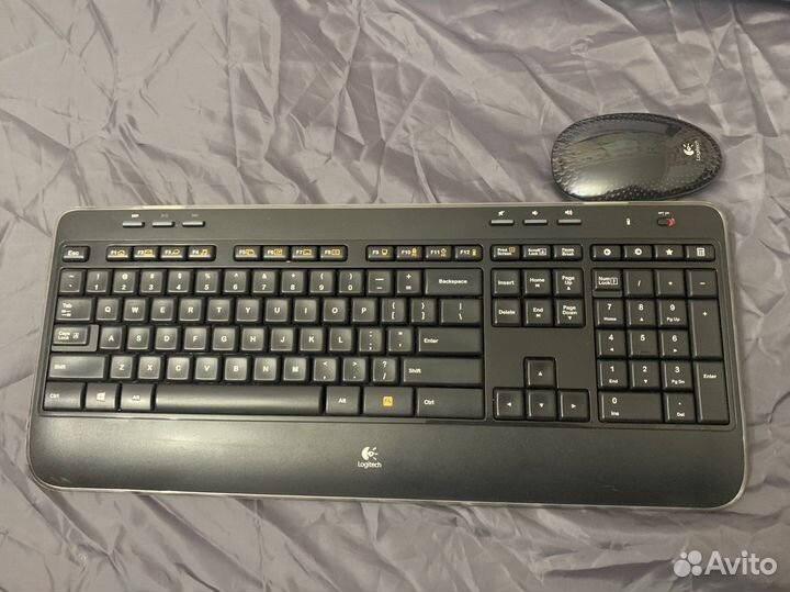 Клавиатура и мышь Logitech (K520+M600)