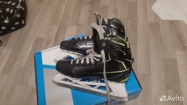 Коньки вратаря Bauer s21