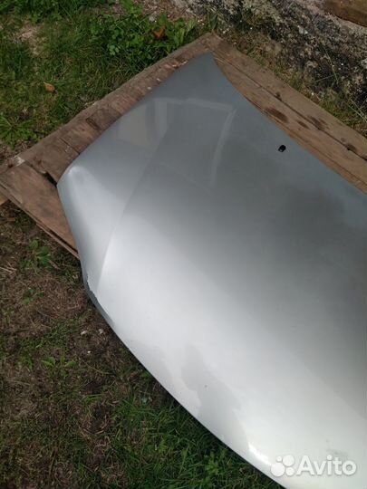 Капот Toyota Corolla Spasio 2000г