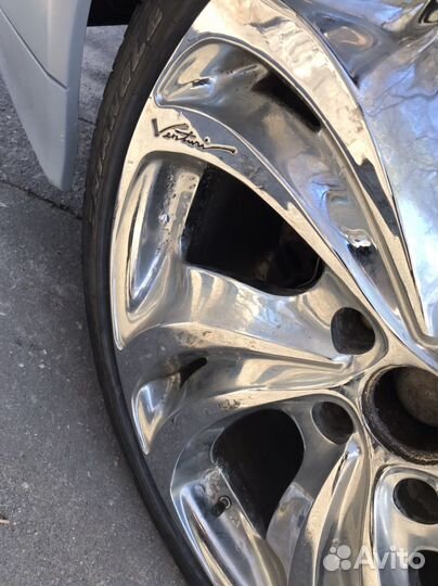 R19 Triangle LS01 245/35, PCD 5x112 DIA 70