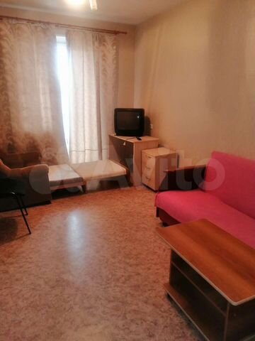 1-к. квартира, 42 м², 5/5 эт.