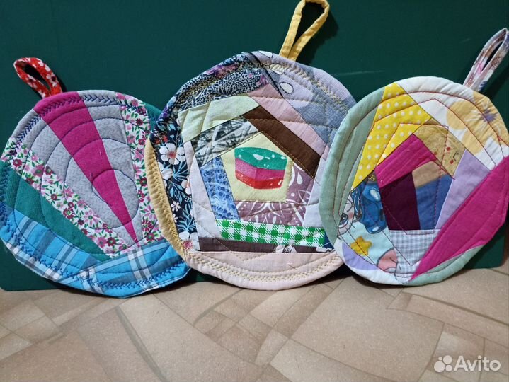 Прихватки под горячее, салфетки под посуду