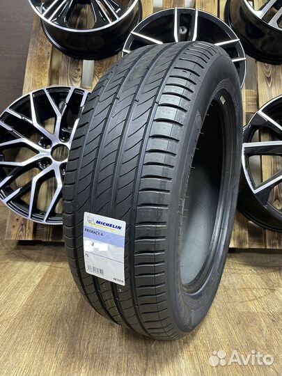 Michelin Primacy 4 235/40 R19 96W
