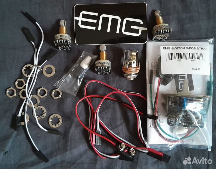 EMG SA+SA+SA set stratocaster + 5 pos strat switch