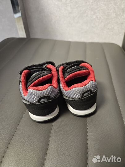 Кроссовки nike детские