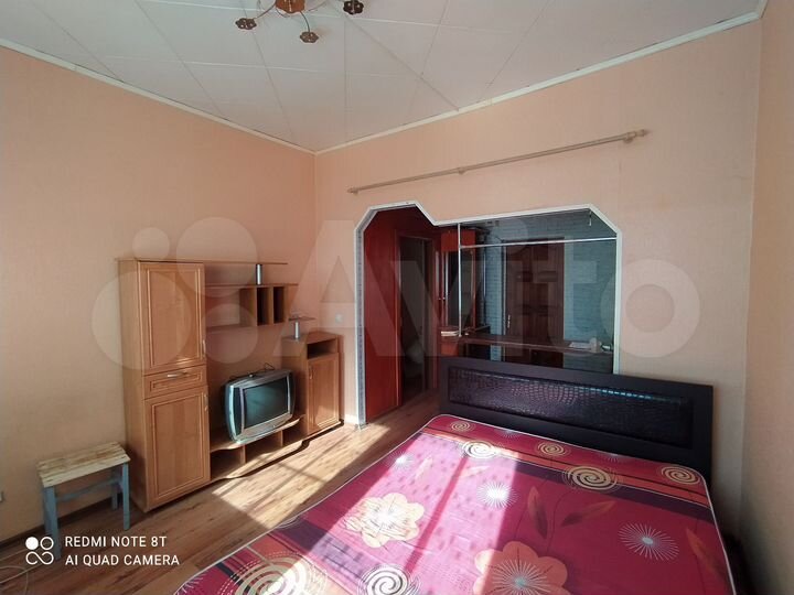 Комната 19,6 м² в 5-к., 1/2 эт.