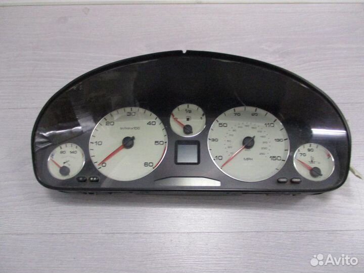 Щиток приборов Peugeot 607 2.2 2000
