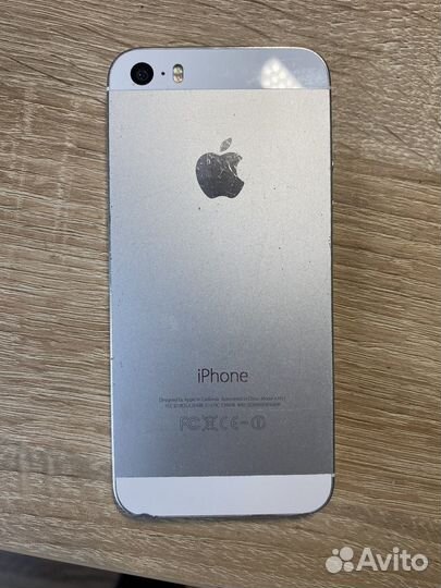 Телефон iPhone