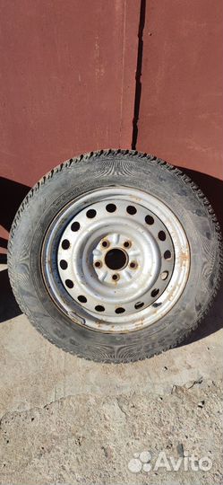 Goodyear UltraGrip Ice+ 215/60 R16 99T