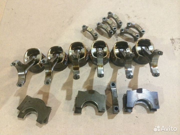 Поршня в сборе Volkswagen Touareg 3.2I