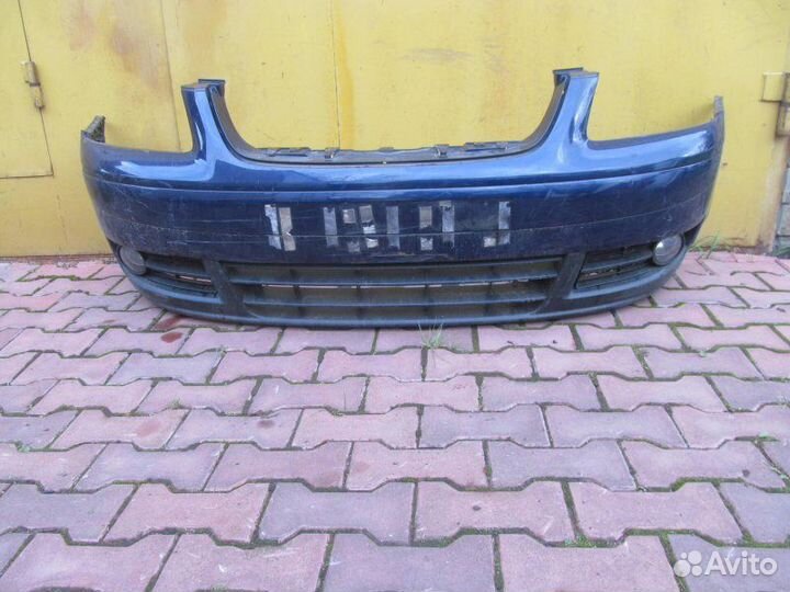 Бампер передний Volkswagen Touran 2003-2015