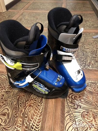 Горнолыжные ботинки