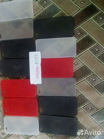 Чехлы на телефон