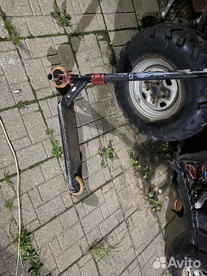 Трюковой самокат oxelo