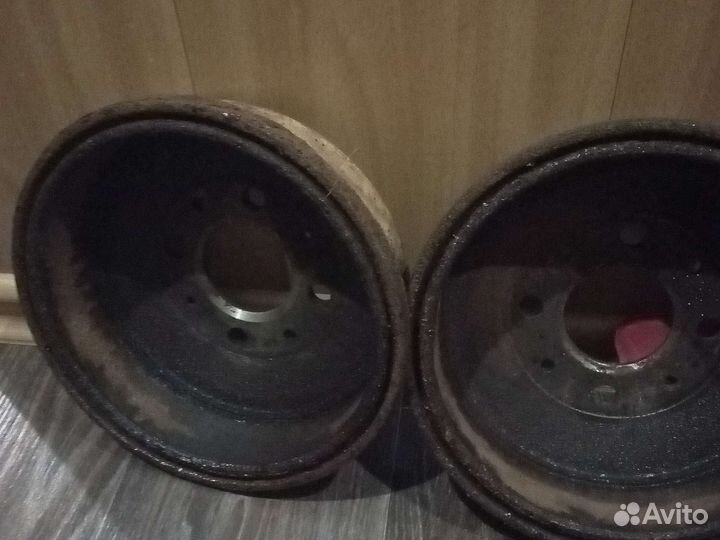 Барабаны тормозные 2000 комплект