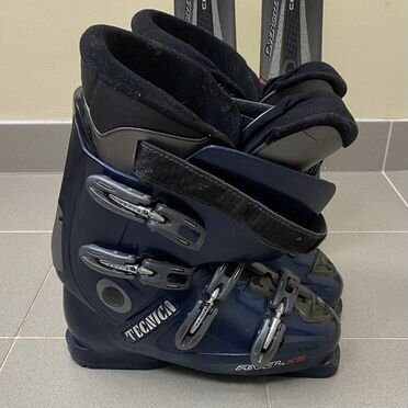 Горные лыжи Rossignol Zenith Z5 и ботинки