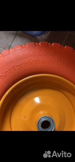 Колеса для садовой тачки в ассортименте