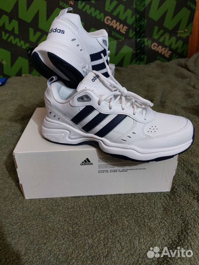 Кроссовки adidas