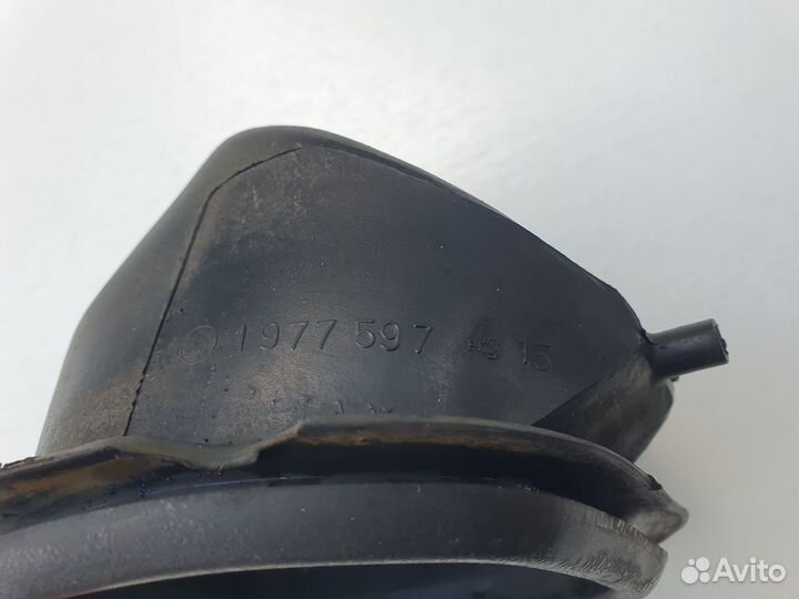 Кожух горловины бака BMW e36