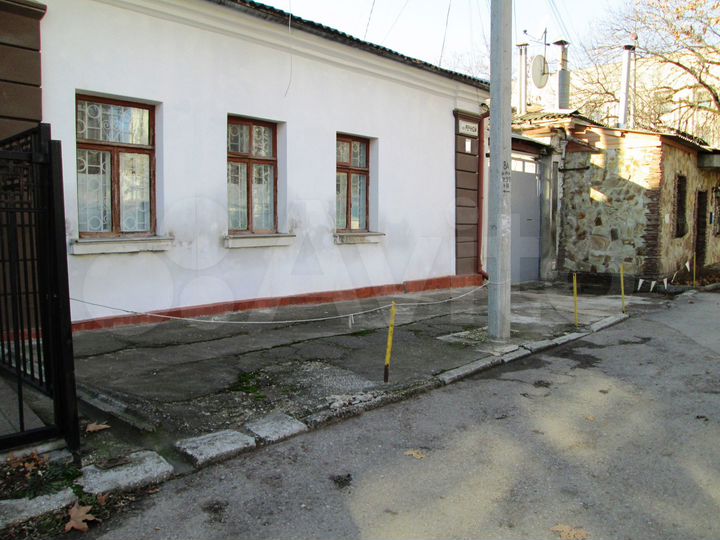 4-к. квартира, 75,6 м², 1/1 эт.