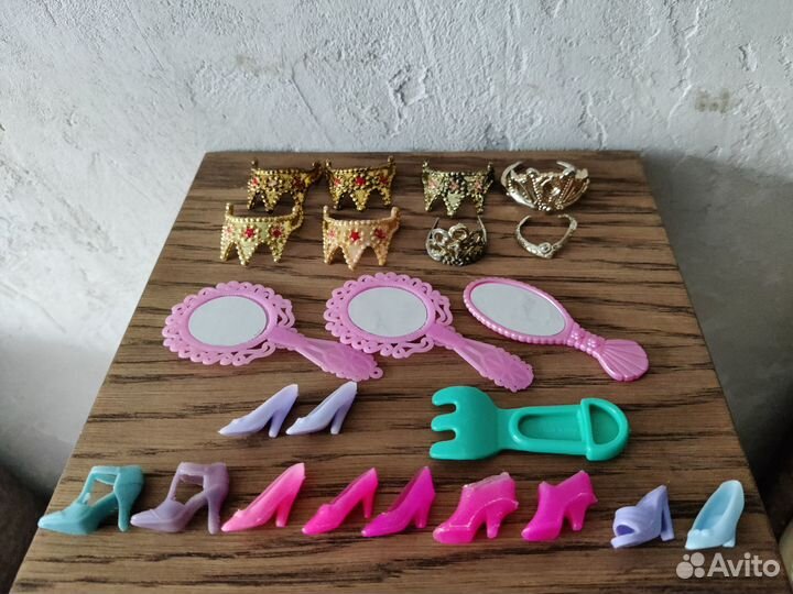 Аксессуары для куклы Барби бесплатно, в дар