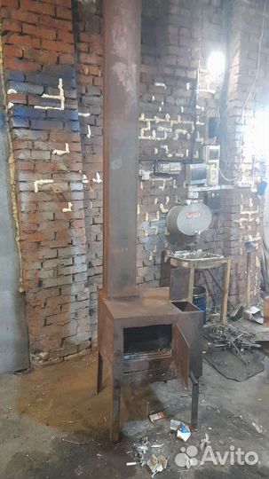 Печь буржуйка с баком для воды