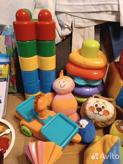 Игрушки пакетом от 0