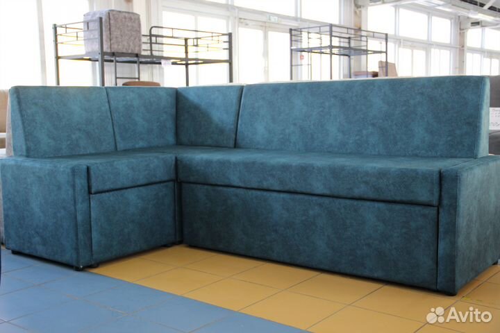 Кухонный диван со спальным местом