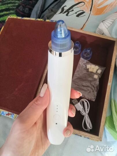 Вакуумный очиститель пор. Чистка лица