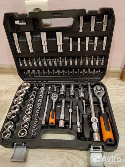 Набор инструментов новый